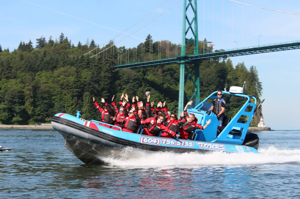 Vancouver Travel Guide - Unforgettable Boat Tours: Discover Vancouver's Coastal Gems 