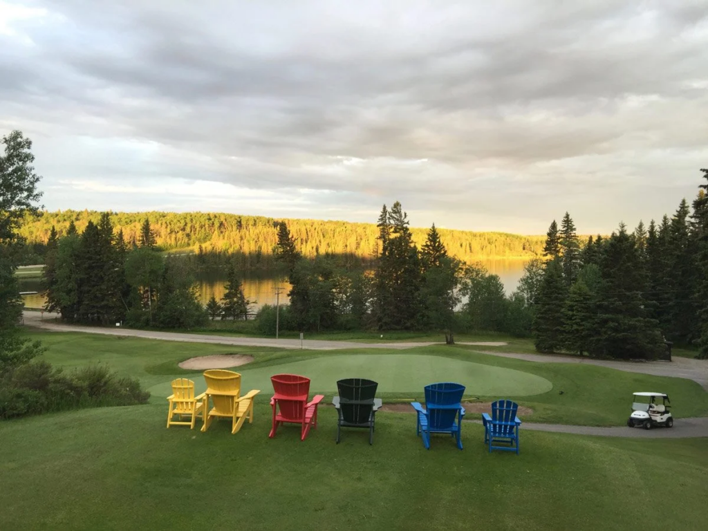 Best Golf Courses in Manitoba - Manitoba golfing guide