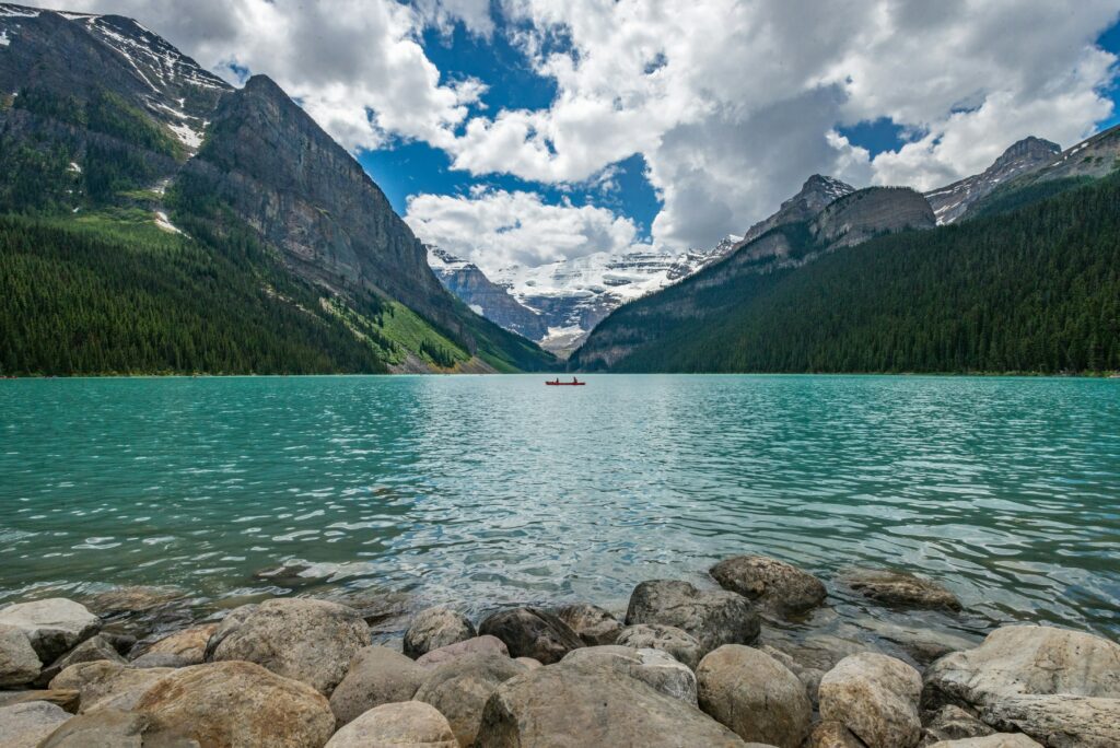 Banff National Park in April and May: Experience the beauty